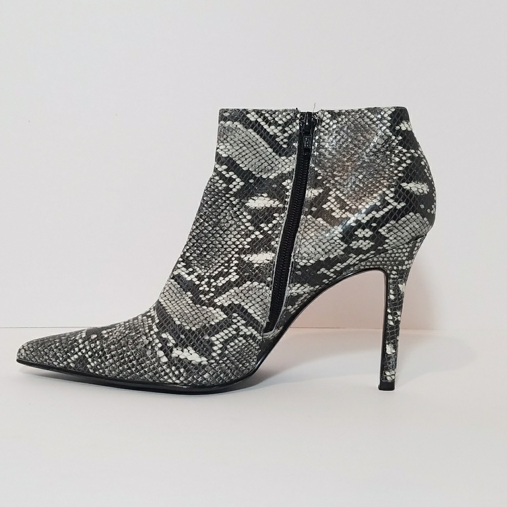 Colin Stuart Stiletto Leather Boot 8